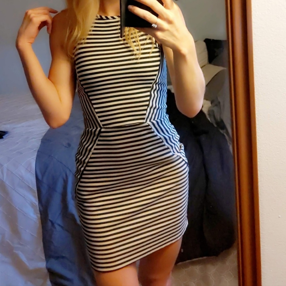 Bodycon striped dress
